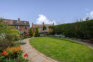 Gardens- click for photo gallery
